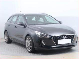 Hyundai i30 Trikolor 1.0 T-GDI, Serv.kniha