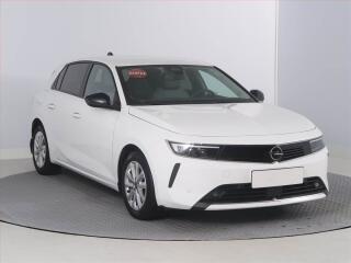 Opel Astra 1.2 Turbo, �R,1.maj