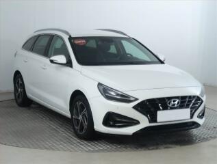 Hyundai i30 1.6 CRDi, Automat, �R,1.maj