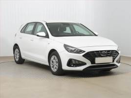 Hyundai i30 1.5 DPI, R,1.maj, Serv.kniha