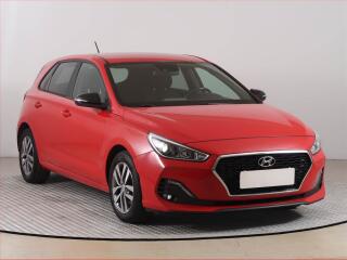 Hyundai i30 Go! 1.4 CVVT, Serv.kniha