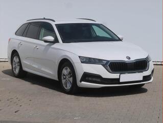 �koda Octavia Style 2.0 TDI, Serv.kniha