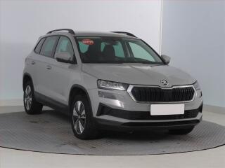 koda Karoq Style Plus 1.5 TSI, Sportline