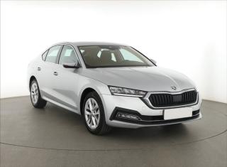 koda Octavia Style 1.5 TSI, DPH, R, STYLE