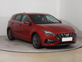Hyundai i30 1.5 DPI, Serv.kniha, Tempomat