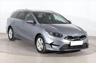 Kia Ceed Gold 1.5 T-GDI, Serv.kniha