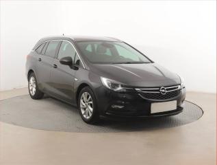 Opel Astra Innovation 1.6 CDTI