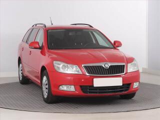 �koda Octavia Elegance 1.8 TSI, po STK