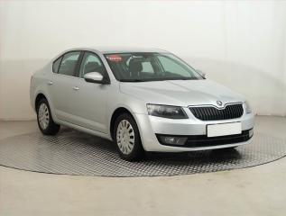 koda Octavia 1.6 TDI, Serv.kniha, Xenony