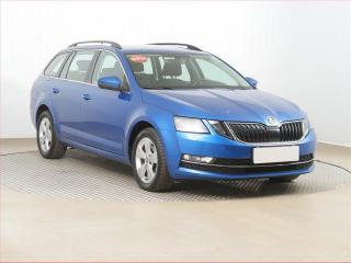koda Octavia 1.6 TDI, R,1.maj, Tempomat