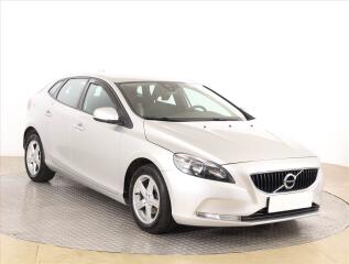 Volvo V40 2.0 D2, Serv.kniha
