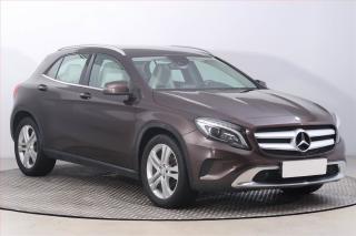 Mercedes-Benz GLA 220 CDI 4MATIC, 4X4