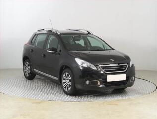 Peugeot 2008 1.2 PureTech, Automat, Navi