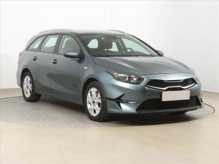 Kia Ceed 1.5 T-GDI, Automat, �R,1.maj