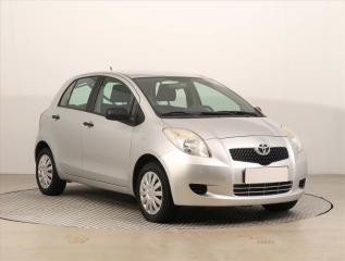 Toyota Yaris 1.0 VVT-i, Serv.kniha, po STK