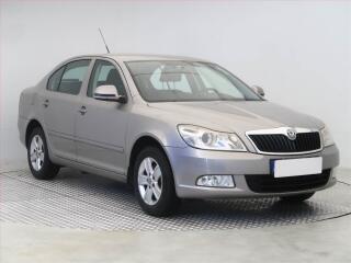 �koda Octavia Ambiente 1.6, Tempomat