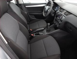 Volvo XC40 (2018) T3, HARMAN KARDAN, POLOKŮŽE - náhled 9