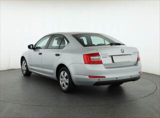 Volvo XC40 (2018) T3, HARMAN KARDAN, POLOKŮŽE - náhled 4