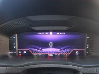 Škoda Karoq (2024) 2.0 TSI - náhled 11