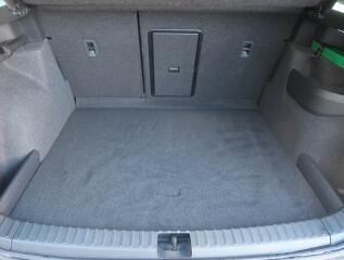 Škoda Karoq (2024) 2.0 TSI, Sportline, Navigace - náhled 14