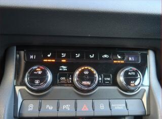 Škoda Karoq (2024) 2.0 TSI, Sportline, Navigace - náhled 16