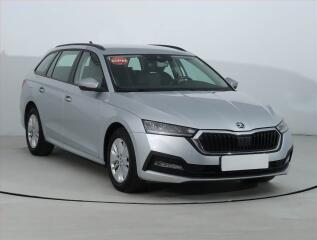 �koda Octavia Ambition 2.0 TDI, �R,1.maj