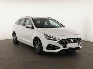 Hyundai i30 Smart 1.5 T-GDI, �R,1.maj