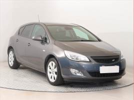 Opel Astra 1.4 16V, Serv.kniha, Navi