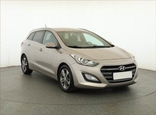 Hyundai i30 Weekend 1.6 GDI, Serv.kniha