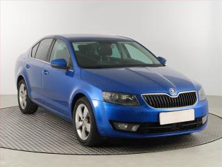 koda Octavia Ambition 1.6 TDI, Xenony