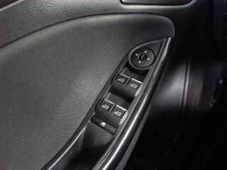 Škoda Fabia (2015) Style 1.2 TSI, Park. senzory - náhled 16