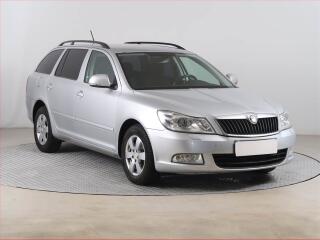 �koda Octavia Elegance 1.6 TDI, Xenony