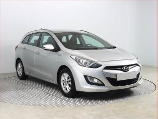 Hyundai i30 1.6 MPI, Serv.kniha, Xenony