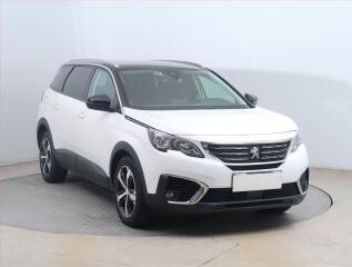 Peugeot 5008 PureTech 130, 7�m�st, �R,1.maj