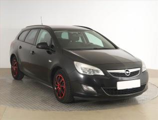 Opel Astra 1.3 CDTI, po STK, Tan