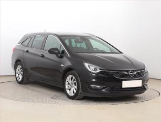 Opel Astra Innovation 1.5 CDTI, Ke
