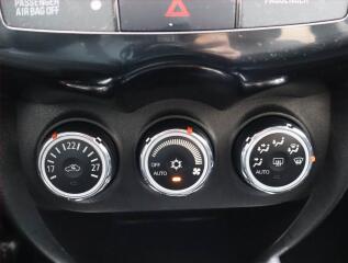 Citroën C4 Aircross (2015) 1.6, ČR,1.maj, Serv.kniha - náhled 16