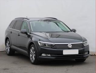 Volkswagen Passat Comfortline 2.0 TDI, Automat
