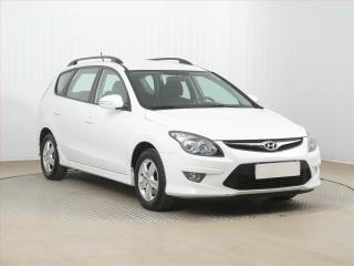 Hyundai i30 1.4 CVVT, Serv.kniha