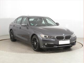 BMW 318 d, Navi, Xenony, Tempomat