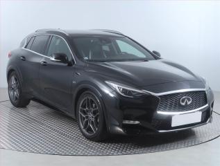 Infiniti Q30 2.2d AWD DCT