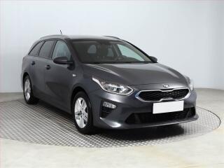 Kia Ceed 1.4 CVVT, �R,1.maj, Serv.kniha