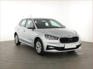 �koda Fabia 1.0, �R,1.maj, Serv.kniha