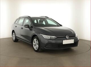 Volkswagen Golf Life 2.0 TDI, Serv.kniha, Navi