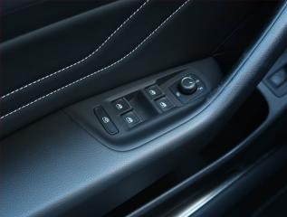 Volkswagen Passat (2019) Elegance 2.0 TDI - náhled 20