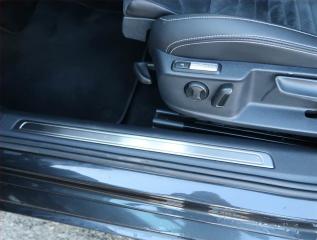 Volkswagen Passat (2019) Elegance 2.0 TDI - náhled 22