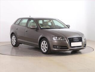 Audi A3 Base 1.6 TDI, Serv.kniha