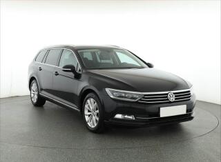 Volkswagen Passat 2.0 TDI, Serv.kniha, K��e