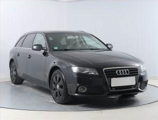 Audi A4 2.0 TFSI, Serv.kniha, Navi