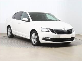 koda Octavia 1.6 TDI, Tempomat